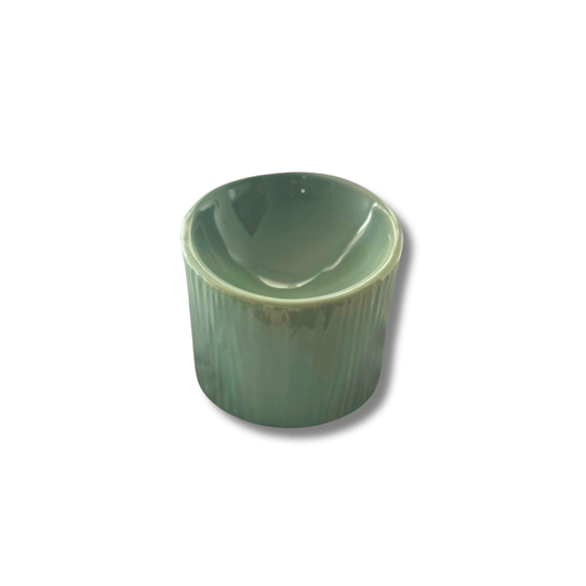 Ceramic Cat Bowls. Modern. Dishwasher Safe. Recyclable. Ergonomic Design. Different Colours. Cat Bowls. Elevated Design. Sustainable Cat Products Australia.