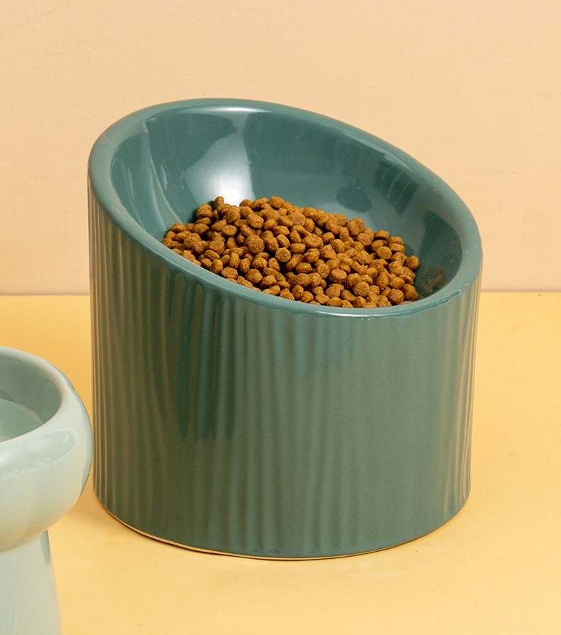 Ceramic Cat Bowls. Modern. Dishwasher Safe. Recyclable. Ergonomic Design. Different Colours. Cat Bowls. Elevated Design. Sustainable Cat Products AustraliaFree Shipping until Jan 15th 2025!