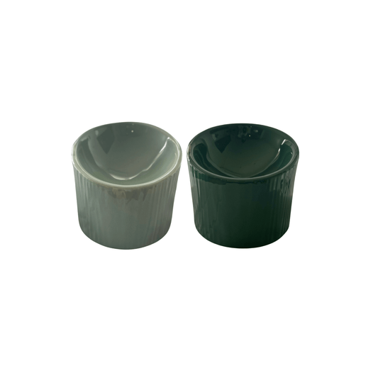 Ceramic Cat Bowls. Modern. Dishwasher Safe. Recyclable. Ergonomic Design. Different Colours. Cat Bowls. Elevated Design. Sustainable Cat Products Australia.