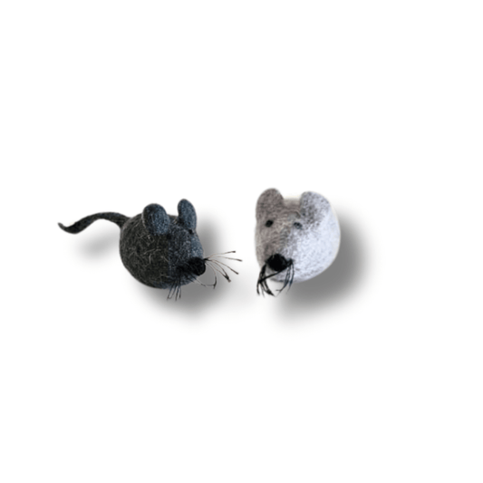 100% New Zealand Natural Wool. Non-Toxic. No Plastics. Recyclable. Compostable. Toy Mice. Sustainable Cat Products Australia. Eco-Friendly.