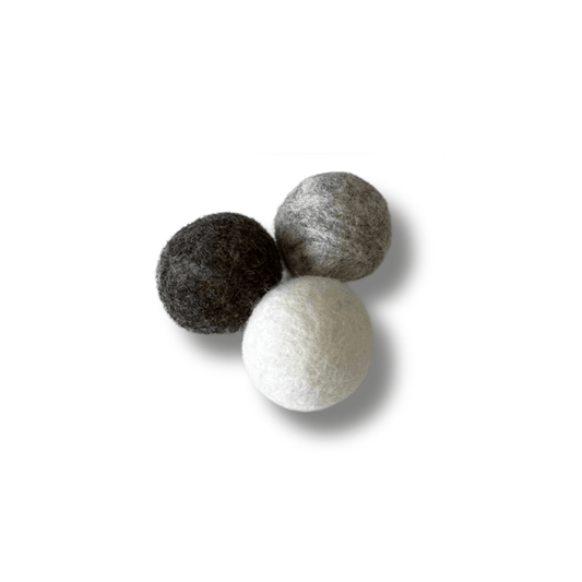 Cat Toys. 100% New Zealand Natural Wool. Hand-Made. Natural Materials. Recyclable. Eco-Friendly. Easy to grab. Different Colours. Plastic Free.